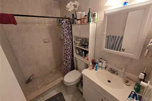 413 SW 73rd Ave, North Lauderdale, FL 33068 - Photo 10