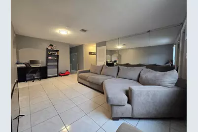 413 SW 73rd Avenue, North Lauderdale, FL 33068 - Photo 6