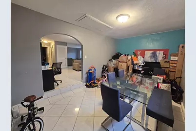 413 SW 73rd Avenue, North Lauderdale, FL 33068 - Photo 10