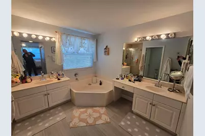 7082 Middlebury Drive, Boynton Beach, FL 33436 - Photo 22