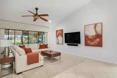 16131 Laurel Drive #33, Weston, FL 33326 - Photo 2