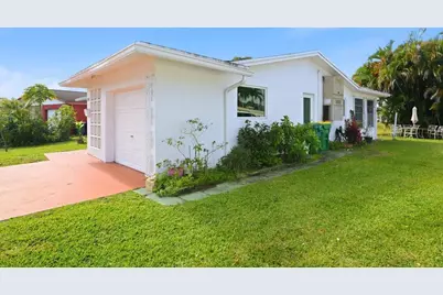 3002 NW 48th Street, Fort Lauderdale, FL 33309 - Photo 2