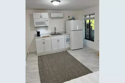 735 NE 37th Street #B, Oakland Park, FL 33334 - Photo 6
