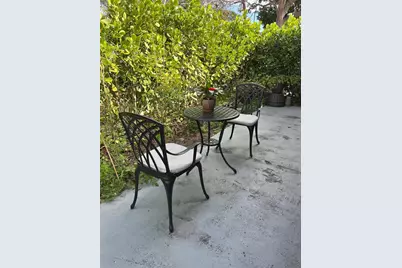 735 NE 37th Street #B, Oakland Park, FL 33334 - Photo 14