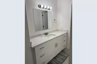 735 NE 37th Street #B, Oakland Park, FL 33334 - Photo 8