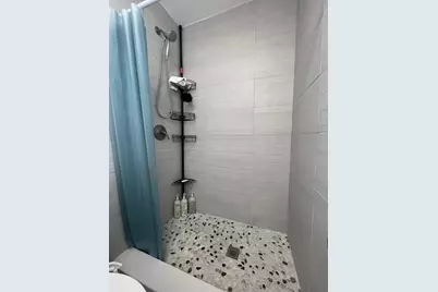 735 NE 37th Street #B, Oakland Park, FL 33334 - Photo 8