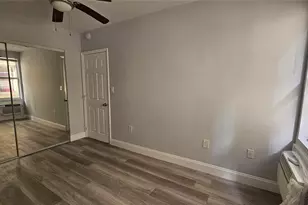 1142 SW 4th St, Miami, FL 33130 - Photo 12