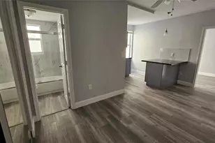 1142 SW 4th St, Miami, FL 33130 - Photo 8