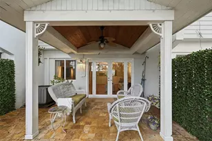 705 NE 1st St, Fort Lauderdale, FL 33301 - Photo 24