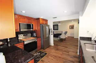 11886 NW 24th St, Coral Springs, FL 33065 - Photo 16