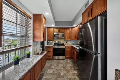 3200 N Palm Aire Drive #508, Pompano Beach, FL 33069 - Photo 2