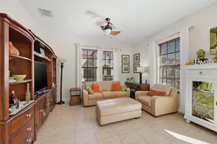 6982 Julia Gardens Dr, Coconut Creek, FL 33073 - Photo 16