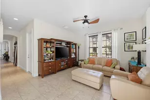 6982 Julia Gardens Dr, Pompano Beach, FL 33073 - Photo 4