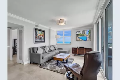 209 N Fort Lauderdale Beach Boulevard #6C, Fort Lauderdale, FL 33304 - Photo 2