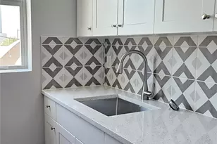 1142 SW 4th St, Miami, FL 33130 - Photo 8