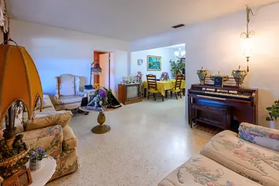 1115 NW 85th Street, Miami, FL 33150 - Photo 4