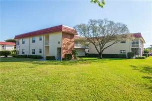 11 S Vista Palm Ln, Vero Beach, FL 32962 - Photo 26