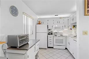 11 S Vista Palm Ln, Vero Beach, FL 32962 - Photo 6