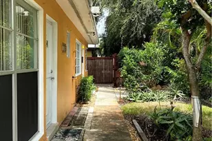 1101 NE 17th Way, Fort Lauderdale, FL 33304 - Photo 4