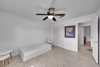 1361 SW 26th Avenue, Deerfield Beach, FL 33442 - Photo 12