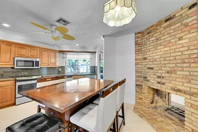 1361 SW 26th Avenue, Deerfield Beach, FL 33442 - Photo 26