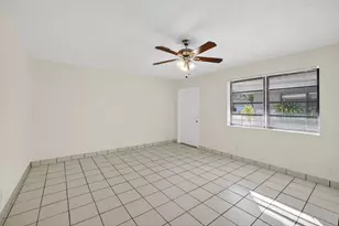 2500 SW 18th Terrace, Fort Lauderdale, FL 33315 - Photo 4