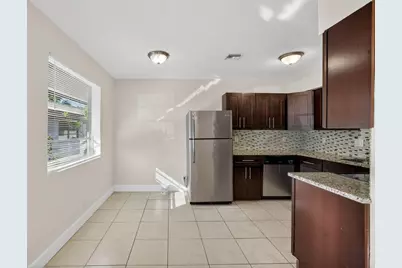 2500 SW 18th Terrace #2, Fort Lauderdale, FL 33315 - Photo 6