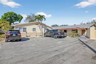 2500 SW 18th Terrace, Fort Lauderdale, FL 33315 - Photo 1