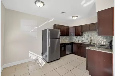 2500 SW 18th Terrace #2, Fort Lauderdale, FL 33315 - Photo 8