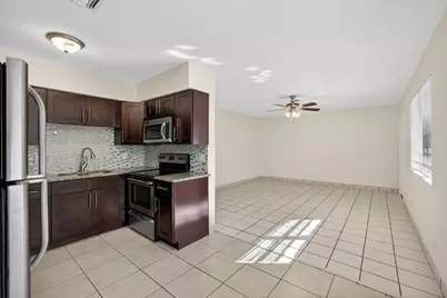 2500 SW 18th Terrace #3, Fort Lauderdale, FL 33315 - Photo 6