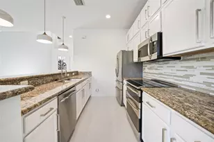 131 SE 7th Ave, Pompano Beach, FL 33060 - Photo 6