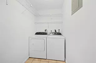 7734 Balboa St, Sunrise, FL 33351 - Photo 22