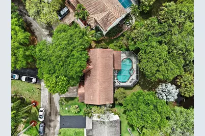 7617 Parkview Way, Coral Springs, FL 33065 - Photo 34