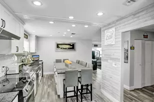 138 Lake Barbara Dr, West Palm Beach, FL 33411 - Photo 10