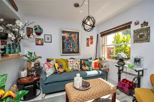 8550 NW 3rd Ln, Miami, FL 33126 - Photo 14