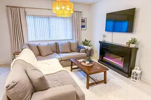 2445 SW 18th Terrace, Fort Lauderdale, FL 33315 - Photo 6