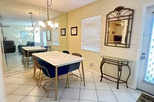 2015 Farnham, Deerfield Beach, FL 33442 - Photo 6