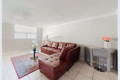 1811 Jefferson Street #304, Hollywood, FL 33020 - Photo 10