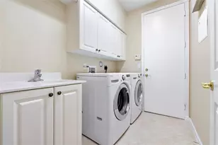 7938 Sunburst Terrace, Lake Worth, FL 33467 - Photo 24