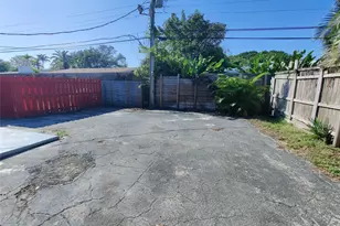 733 NE 18th Ave, Fort Lauderdale, FL 33304 - Photo 86
