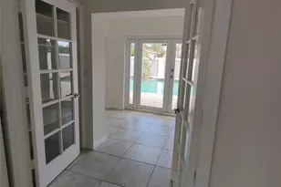 733 NE 18th Ave, Fort Lauderdale, FL 33304 - Photo 52