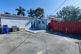733 NE 18th Ave, Fort Lauderdale, FL 33304 - Photo 86