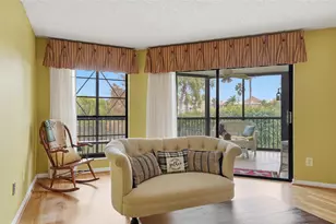 7555 Fairfax Dr, Tamarac, FL 33321 - Photo 28