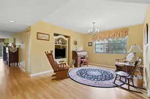 7555 Fairfax Dr, Tamarac, FL 33321 - Photo 20