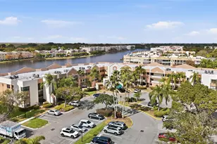 7555 Fairfax Dr, Tamarac, FL 33321 - Photo 52