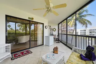 7555 Fairfax Dr, Tamarac, FL 33321 - Photo 40