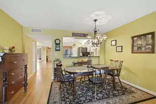 7555 Fairfax Dr, Tamarac, FL 33321 - Photo 24