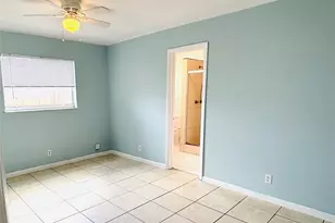 2671 NW 65th Ave, Margate, FL 33063 - Photo 8