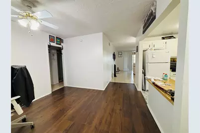 7300 NW 17th Street #405, Plantation, FL 33313 - Photo 6