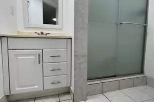 7925 Fairview Dr, Tamarac, FL 33321 - Photo 10